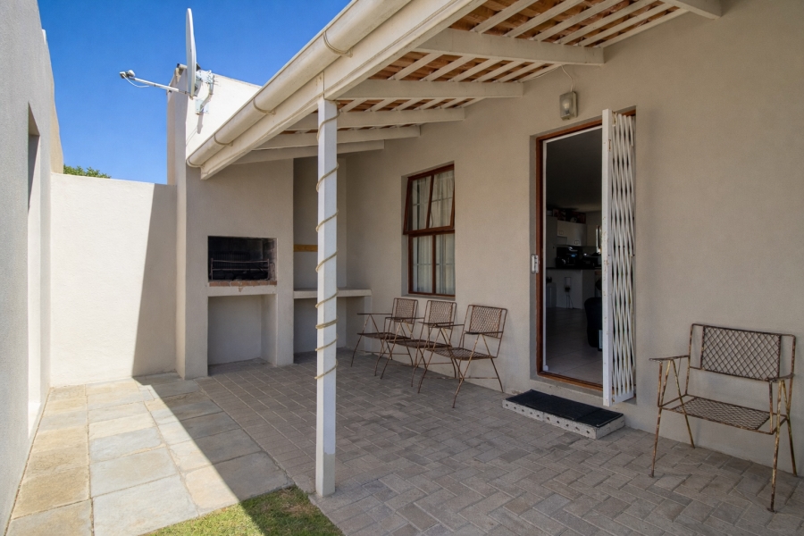 2 Bedroom Property for Sale in Fairview Golf Estate Western Cape